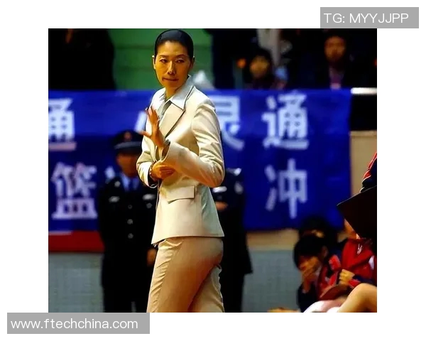 杭州足球队崛起之路：从默默无闻到大满贯的成长传奇